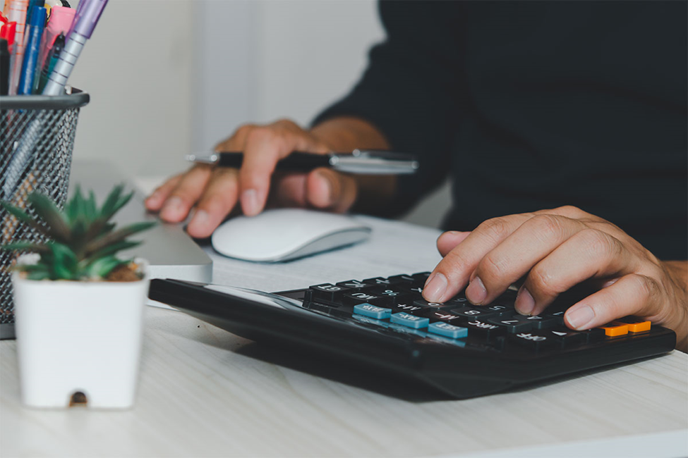 شرایط سنی بورسیه استانی ایتالیا: قوانین و الزامات