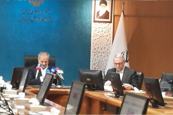 برنامه آموزش و پرورش برای حرکت از کتاب‌محوری به برنامه‌محوری