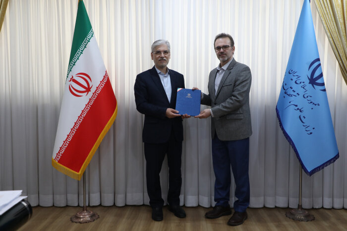 انتصاب سرپرستان دانشگاههای یاسوج، شهرکرد و موسسه پژوهش و برنامهریزی آموزش عالی