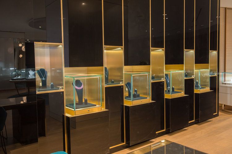 آیا می دانید که امروزه حتی شیشهها هم می توانند به سپری برای حفظ جان شما تبدیل شوند؟