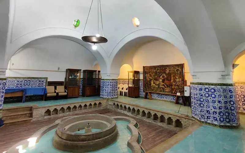 گردش یک روزه در سمنان؛ شهری سبز اما کویری