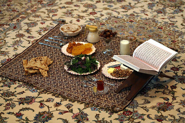 دعای روز اول ماه رمضان با تفسیر دعای روز اول ماه رمضان با تفسیر