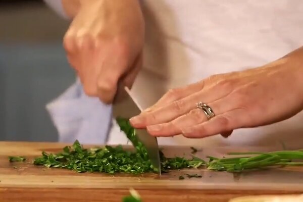 آموزش آشپزی / طرز تهیه سالاد تبوله با کینوا کاملا رژیمی و خوشمزه