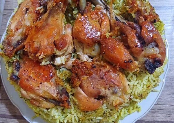 آموزش آشپزی / طرز تهیه تهانداز مرغ با سس پستو با طعمی ویژه