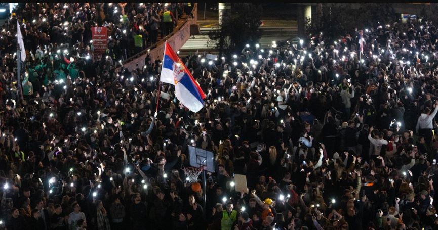 تحقیقات صربستان به واسطه قوانین جدید به خطر میافتد / کاهش ساعات پژوهش به 5 ساعت در هفته