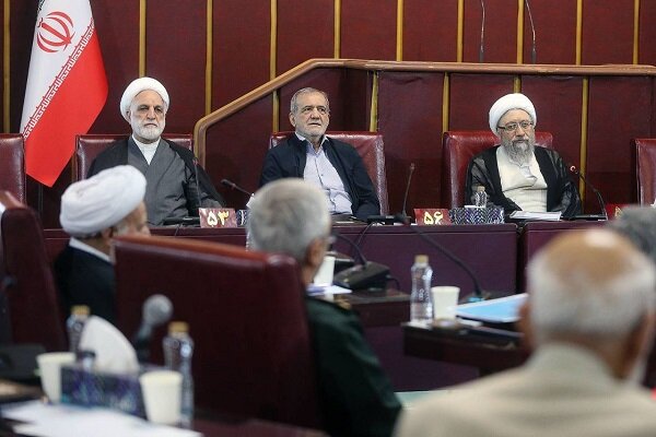 مصلحت نظام تعیین‌کننده سرنوشت FATF است نه میز مذاکرات/ مجمع با CFT و پالرمو چه می‌کند؟
