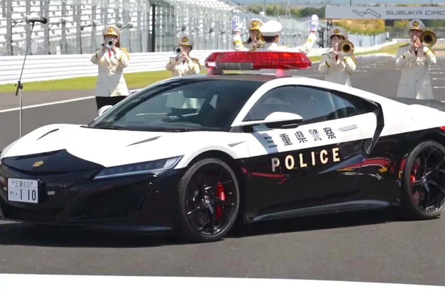 جدیدترین و جذابترین ماشین پلیس در ژاپن + عکس
