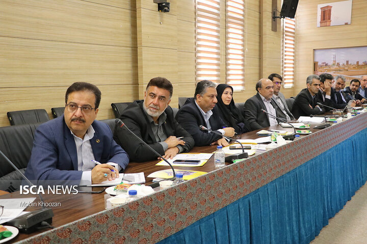 اولین نشست شورای توسعه و برنامه ریزی استان یزد در سال 1404