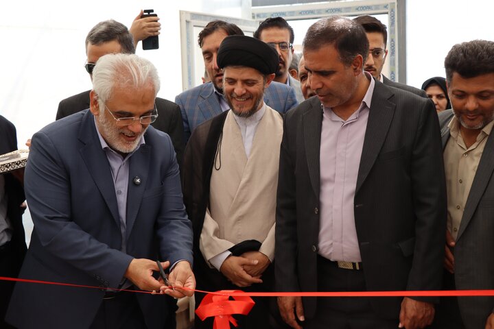 دانشگاه آزاد، پرچمدار استقلال غذایی ایران با تولید بذر و فناوری