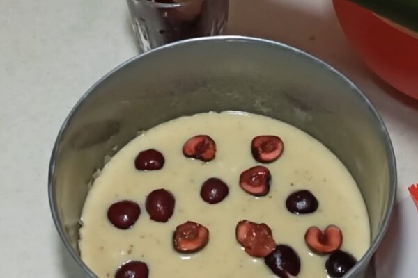 آموزش آشپزی / طرز تهیه کیک گیلاس بی‌نقص
