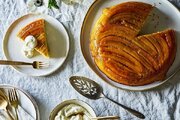 آموزش شیرینی پزی / طرز تهیه کیک موز برگردان
