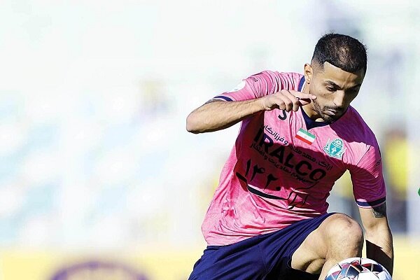 توافق ۳۵ میلیاردی پرسپولیس / خشم هواداران سرخ‌پوش در راه است؟