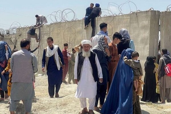 «ساماندهی اتباع بیگانه» به کجا رسید؟/ از «لایحه جدید» دولت تا «طرح سوال» از وزیر کشور