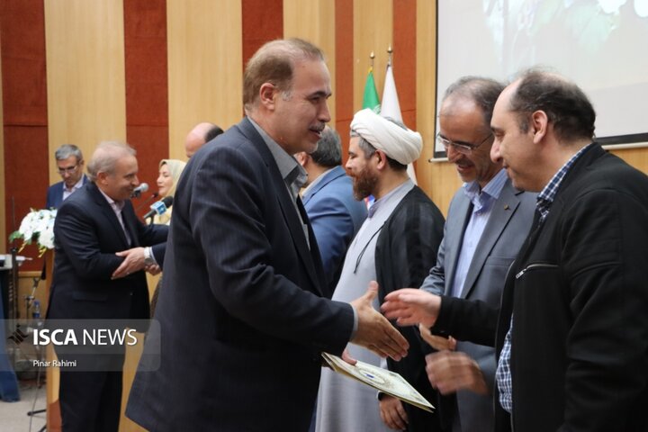 روز استاد دانشگاه آزاد تبریز