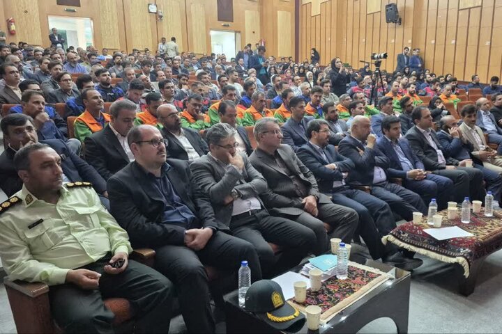 سرمایه‌گذاری واقعی با بخش خصوصی محقق می‌شود