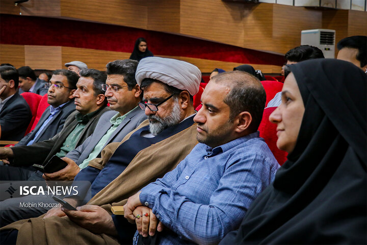 افتتاح دومین نمایشگاه گردشگری و صنایع دستی دانشگاه آزاد اسلامی یزد