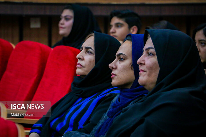 افتتاح دومین نمایشگاه گردشگری و صنایع دستی دانشگاه آزاد اسلامی یزد