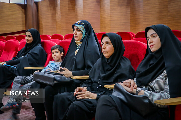 افتتاح دومین نمایشگاه گردشگری و صنایع دستی دانشگاه آزاد اسلامی یزد