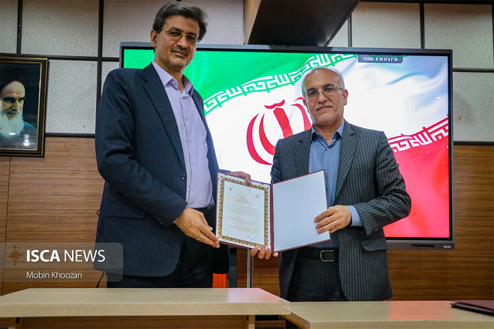 افتتاح دومین نمایشگاه گردشگری و صنایع دستی دانشگاه آزاد اسلامی یزد