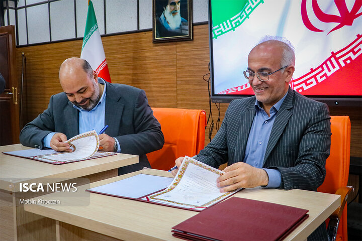 افتتاح دومین نمایشگاه گردشگری و صنایع دستی دانشگاه آزاد اسلامی یزد