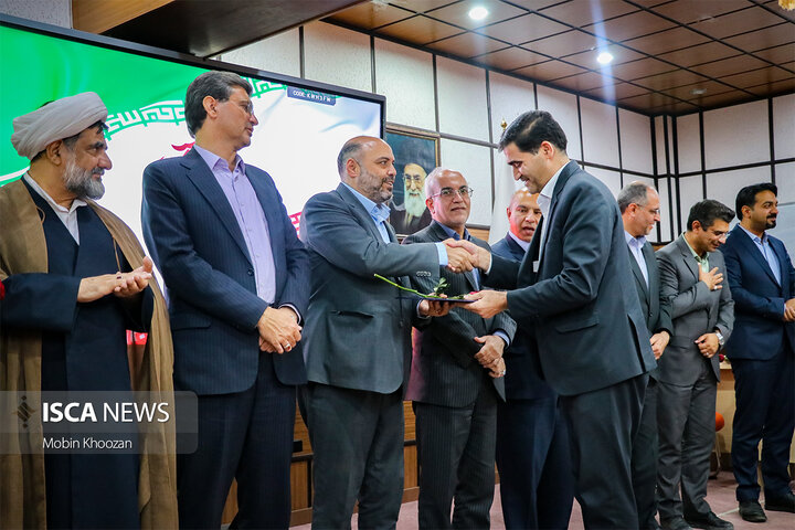 افتتاح دومین نمایشگاه گردشگری و صنایع دستی دانشگاه آزاد اسلامی یزد