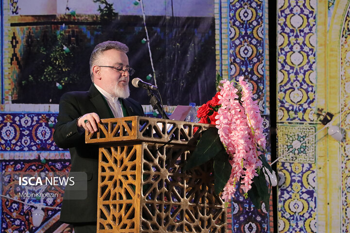 جشن بزرگ “زیر سایۀ خورشید” به مناسبت میلاد باسعادت خورشید هشتم حضرت امام رضا (ع)