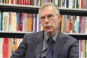 ترامپ دوست دارد مانند سگ‌ها قلمرو خود را علامت‌گذاری کند/ دلایل جعل نام خلیج فارس توسط رئیس جمهور آمریکا