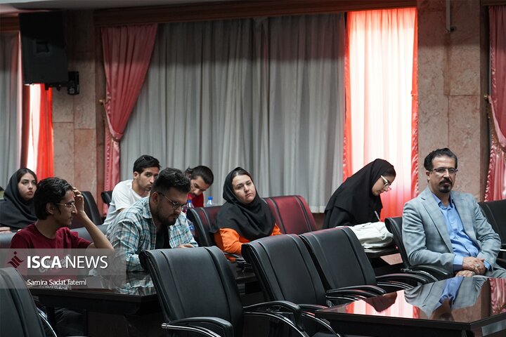 کارگاه سواد رسانه