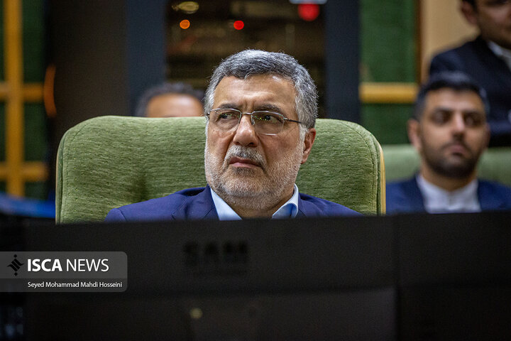 نشست شورای برنامه‌ریزی و توسعه استان کرمانشاه با حضور رئیس‌جمهور پزشکیان