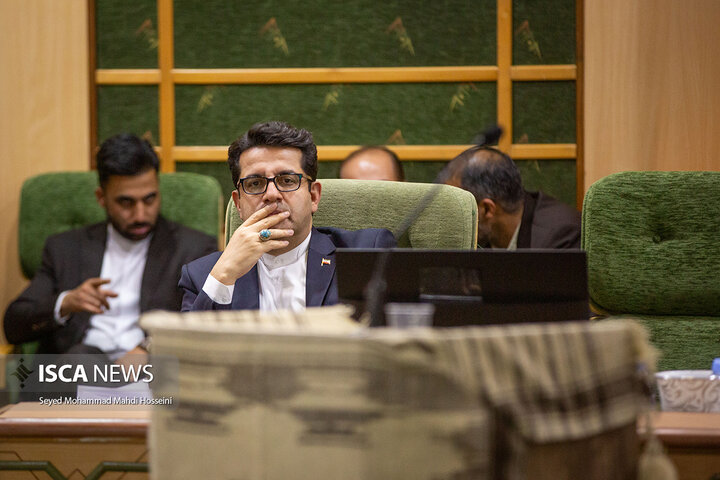 نشست شورای برنامه‌ریزی و توسعه استان کرمانشاه با حضور رئیس‌جمهور پزشکیان