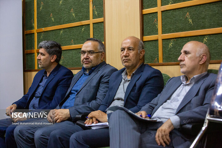نشست شورای برنامه‌ریزی و توسعه استان کرمانشاه با حضور رئیس‌جمهور پزشکیان