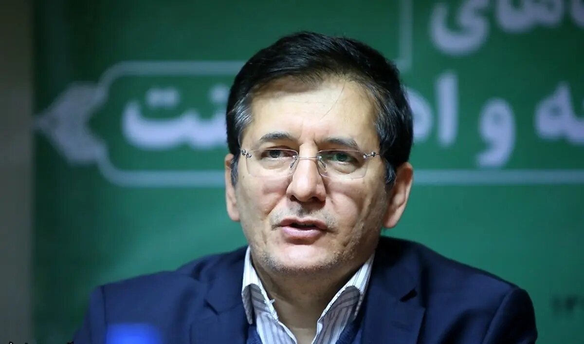 عضو مجمع نباید غیرمسئولانه، نظام را به چالش بکشد/ چرا میرسلیم تشویش اذهان عمومی می‌کند؟