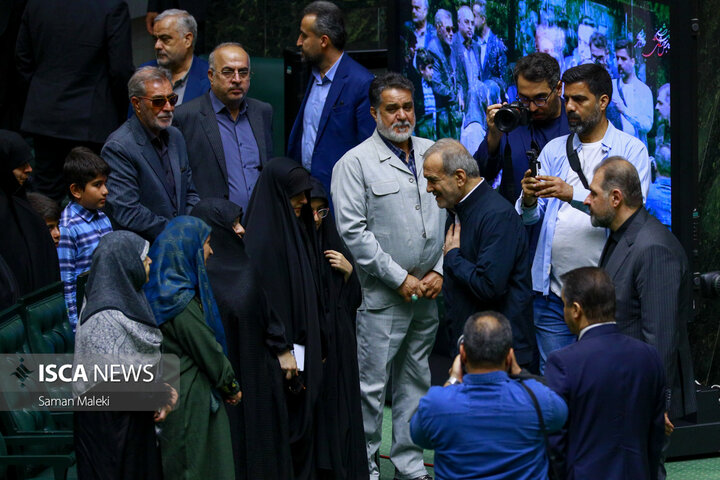 گرامیداشت شهدای خدمت در مجلس شورای اسلامی