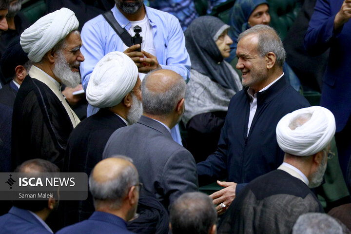 گرامیداشت شهدای خدمت در مجلس شورای اسلامی