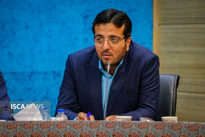 تغییر سیاست طرح نهضت ملّی مسکن در مورد مجردین ارتباطی با دولت‌ها ندارد