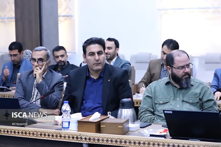 نشست مدیران روابط عمومی با استاندار مازندران