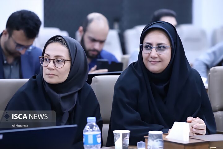 نشست مدیران روابط عمومی با استاندار مازندران