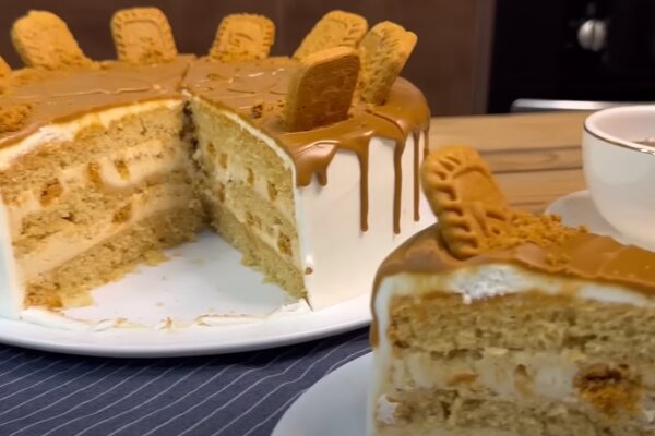 آموزش شیرینی پزی / طرز تهیه کیک لوتوس خانگی با طعم کارامل