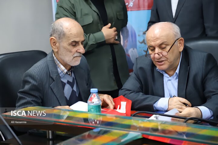 دیدار مردمی