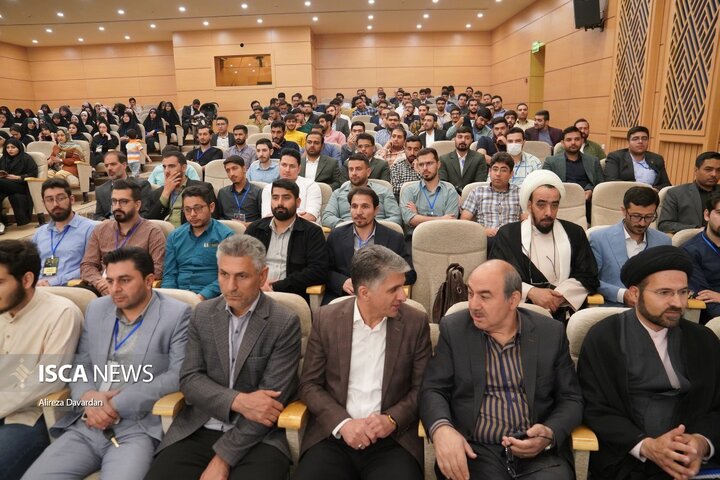 جشنواره قرآن و عترت دانشگاه‌های دولتی کشور