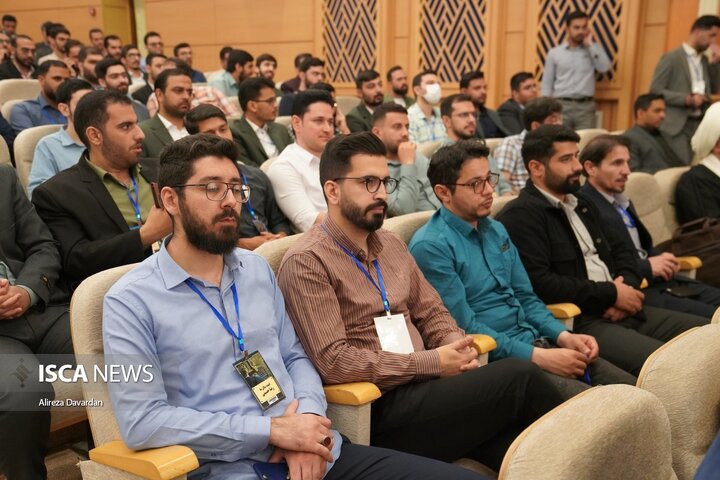 جشنواره قرآن و عترت دانشگاه‌های دولتی کشور