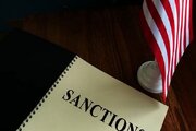 چرا دولت چهاردهم «لایحه مقابله با تحریم‌ها» را به مجلس فرستاد؟/ از خنثی‌سازی فشارهای خارجی تا حمایت از افراد تحریم‌شده داخلی