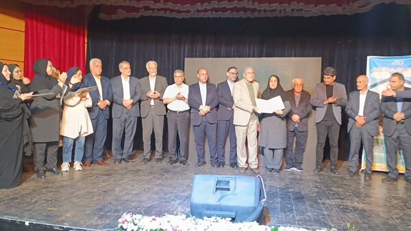 همایش طرح ملی پاد (پیشگیری از استعمال دخانیات) و ورامین شهر بدون دخانیات