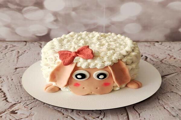 آموزش شیرینی پزی/ طرز تهیه کیک عید قربان ساده و خوشمزه + نکات تزئین