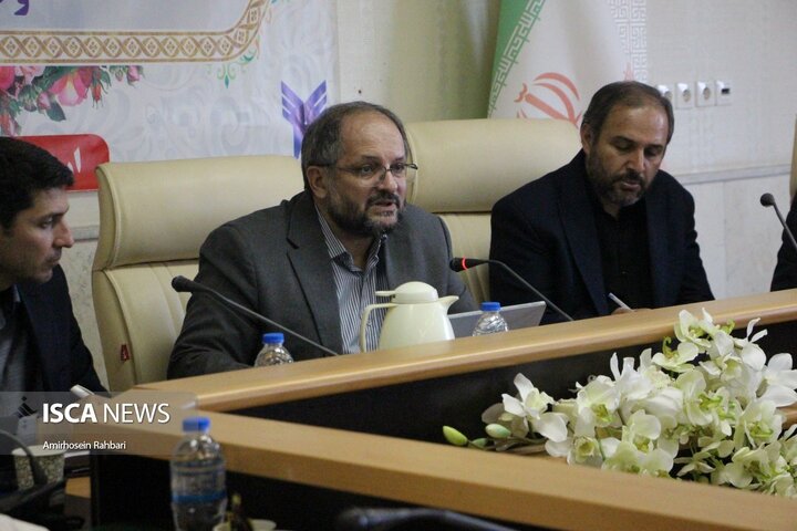 نشست معاون فرهنگی دانشجویی دانشگاه آزاد اسلامی با نهادهای دانشجویی اردبیل
