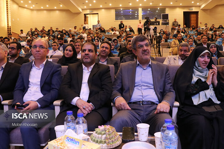 جشن ملّی ازدواج در یزد با حضور قریب به ۲۰۰ زوج از سراسر کشور