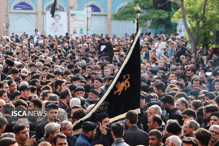 دسته عزاداری شهادت حضرت مسلم (ع) در بازار تاریخی اردبیل
