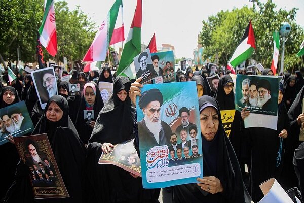راهپیمایی ۱۵ خرداد در ورامین برگزار شد