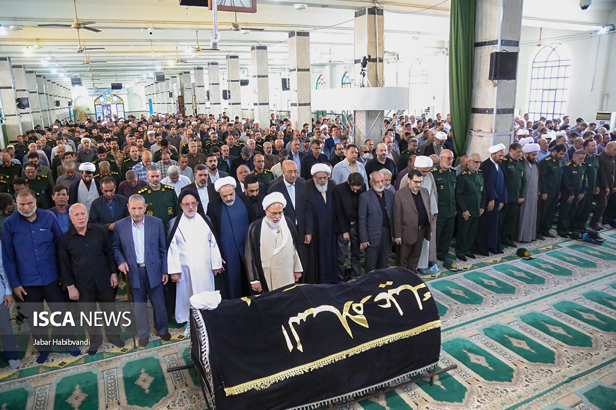تشییع باشکوه پیکر آیتالله شیخ محمد حجتی هرسینی در کرمانشاه