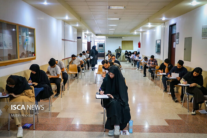 امتحانات نیمسال دوم سال تحصیلی 1403-1404 دانشگاه آزاد اسلامی یزد